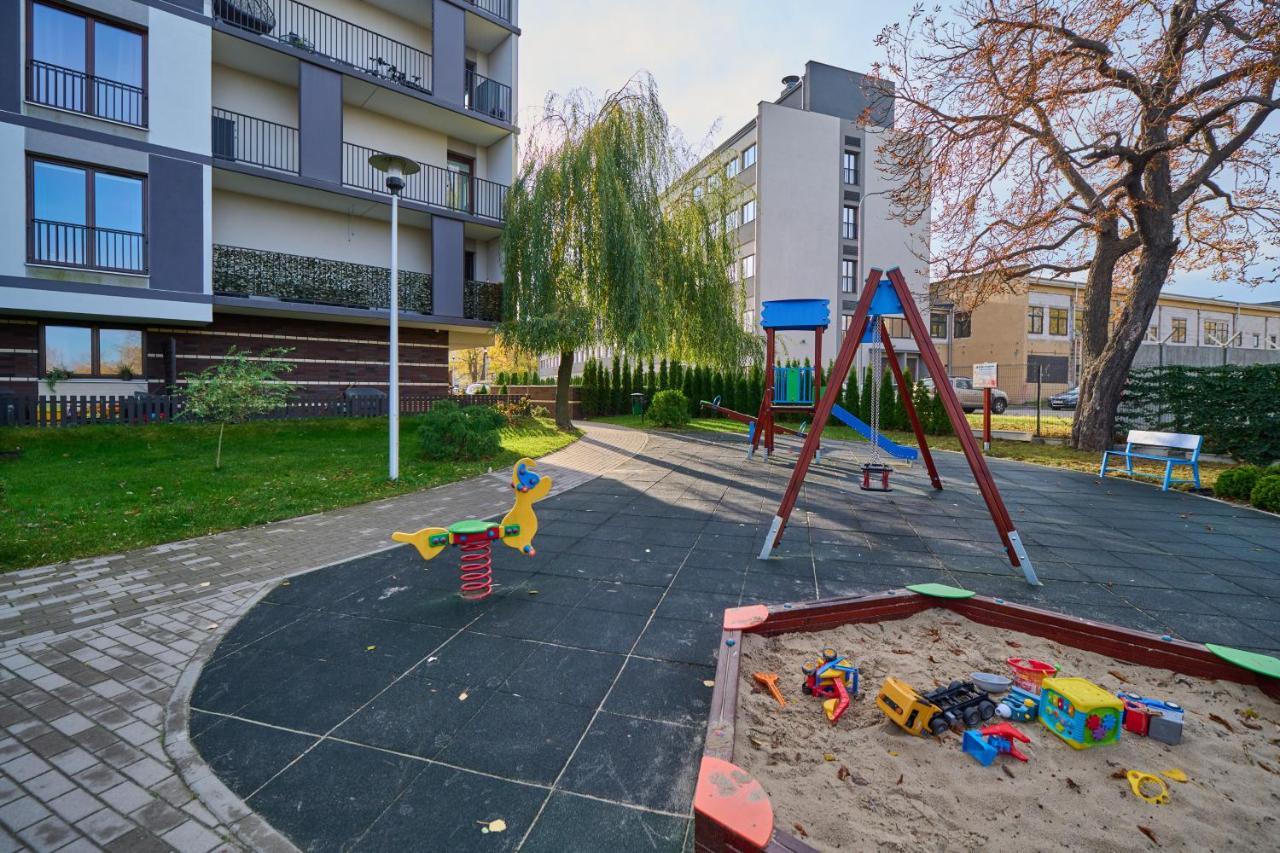 Apartment Wroclaw Krakowska With Balcony And Free Garage By Noclegi Renters 외부 사진