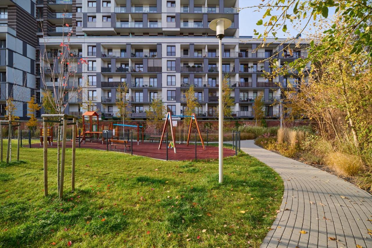 Apartment Wroclaw Krakowska With Balcony And Free Garage By Noclegi Renters 외부 사진