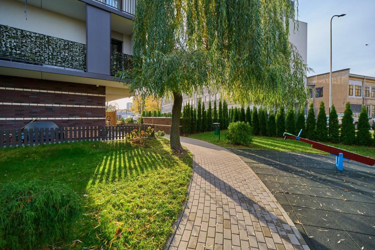 Apartment Wroclaw Krakowska With Balcony And Free Garage By Noclegi Renters 외부 사진