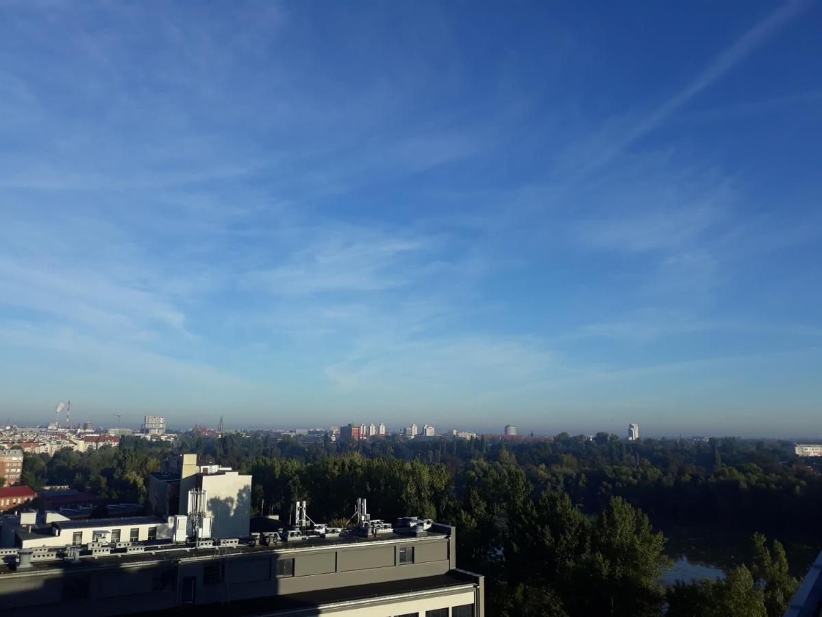 Apartment Wroclaw Krakowska With Balcony And Free Garage By Noclegi Renters 외부 사진